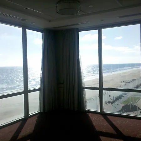 Holiday Inn & Suites Virginia Beach - North Beach By Ihg-2